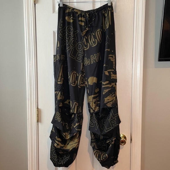 SHEIN Parachute Pants Black Green Elastic Waist Size 4 New - Picture 6 of 15